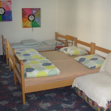 Hostel 021 Novi Sad Luaran gambar