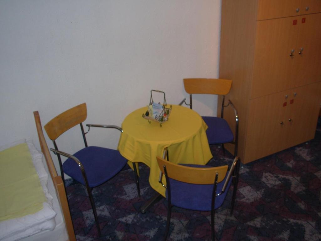 Hostel 021 Novi Sad Luaran gambar