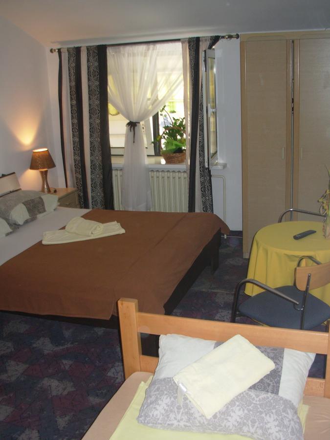 Hostel 021 Novi Sad Luaran gambar